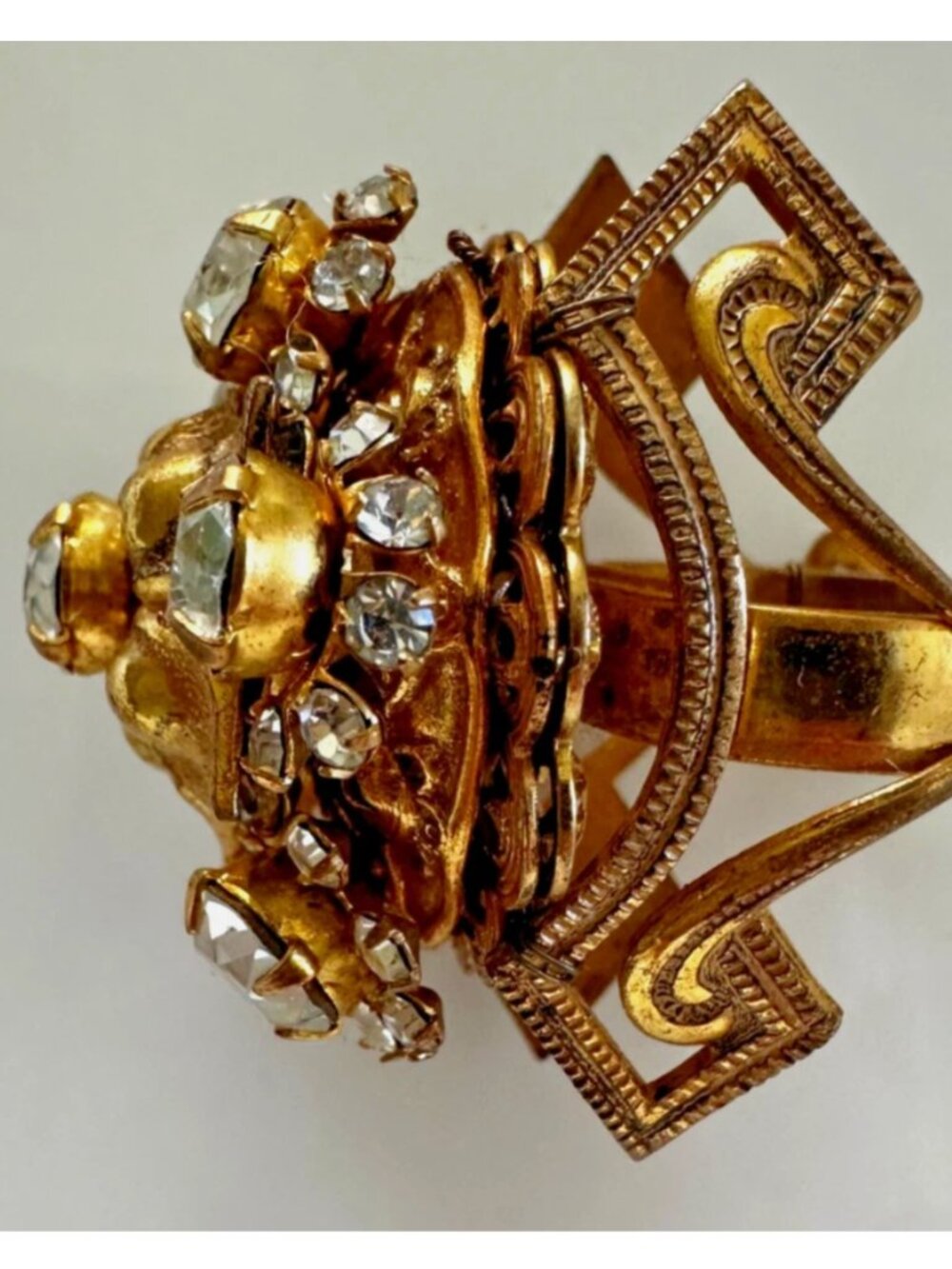Vintage Signed Miriam Haskell Vermeil & Rhinestone Statement Cocktail Ring - Picture 5 of 6